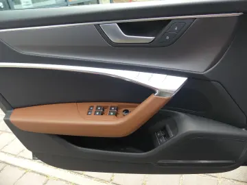 AUDI A6 Avant 50 TFSI e quattro S line PANO MATRIX HU