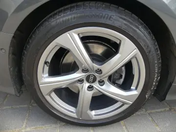 AUDI A6 Avant 50 TFSI e quattro S line PANO MATRIX HU