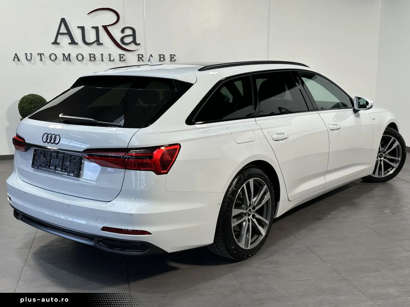 AUDI A6 Avant 40 TDI S-Line Black NAV LED AHK PANORAM