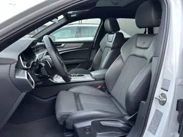 AUDI A6 Avant 40 TDI S-Line Black NAV LED AHK PANORAM