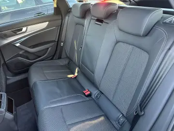 AUDI A6 Avant 40 TDI S-Line Black NAV LED AHK PANORAM