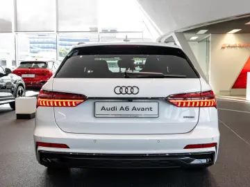 AUDI A6 Avant S line 40 TDI quattro  S tronic AHK HUD