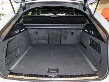 AUDI A6 Avant S line 40 TDI quattro  S tronic AHK HUD