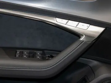 AUDI A6 Avant S line 40 TDI quattro  S tronic AHK HUD