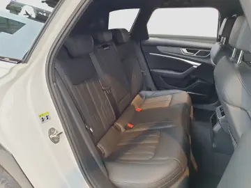 AUDI A6 allroad 50TDI AHK MATRIX PANO LEDER B&O OPTIK