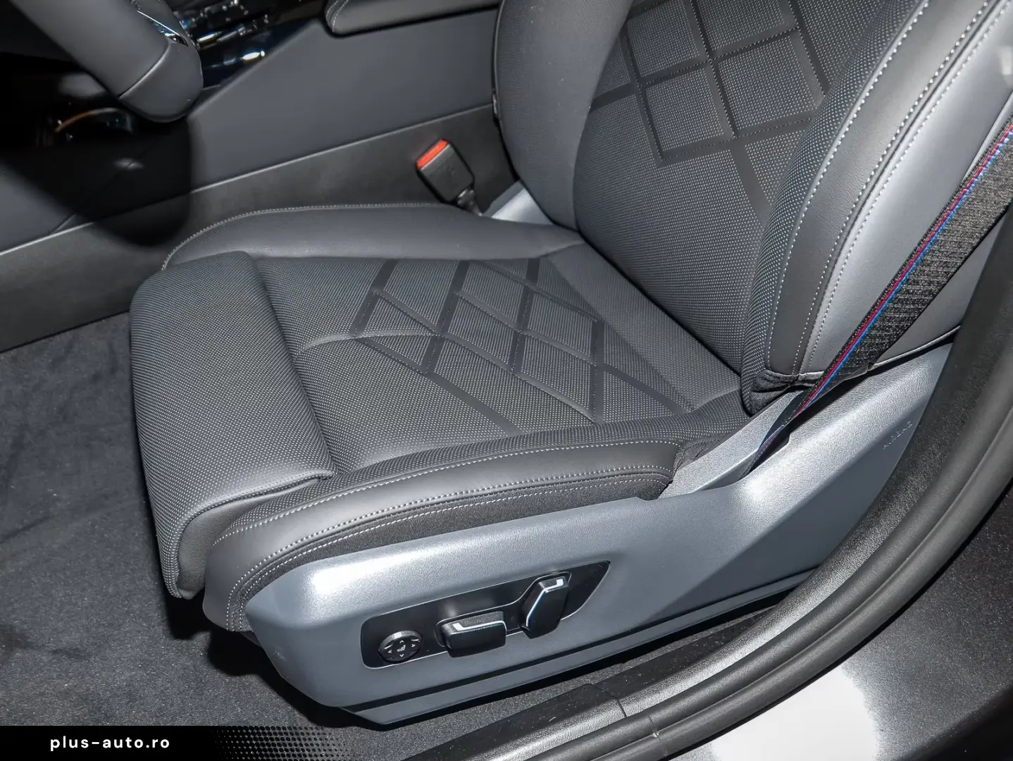 BMW 550 e xDrive M Sport Pro 21