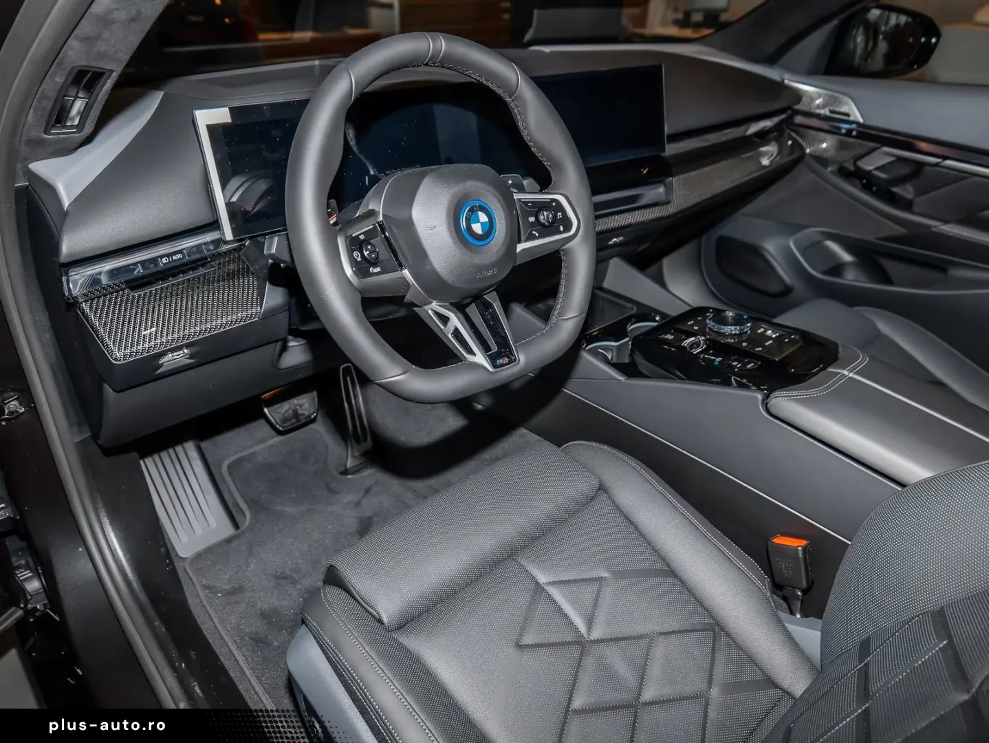 BMW 550 e xDrive M Sport Pro 21