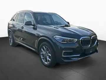 BMW X5 xDrive45e xLine