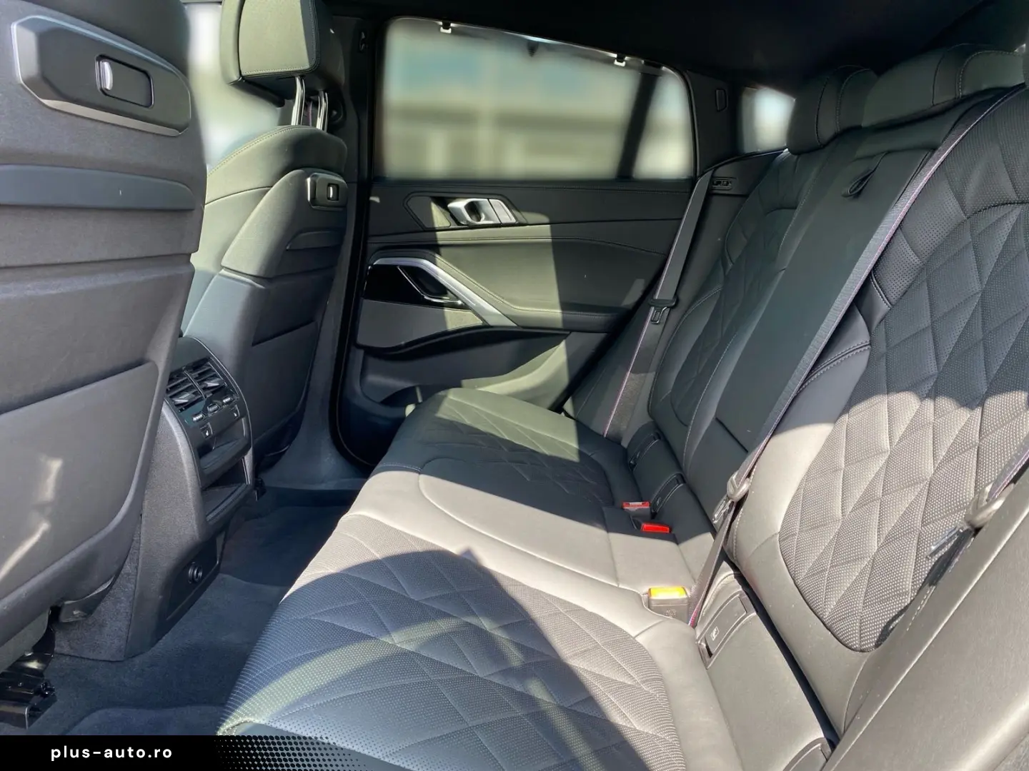 BMW X6 xDr40d MSport SoftClose SkyLounge Massage Ventilation