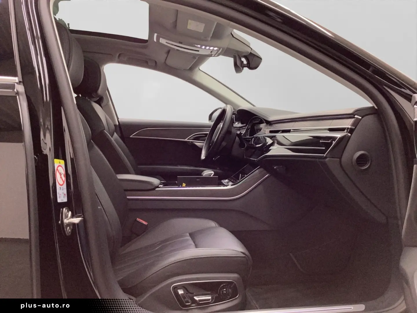 AUDI A8 60 TFSIe Q LANG MATRIX PANO TV STDHZG