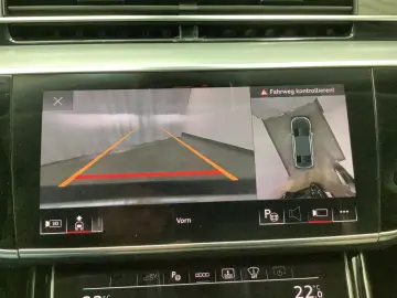 AUDI A8 60 TFSIe Q LANG MATRIX PANO TV STDHZG