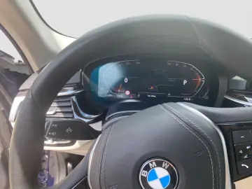 BMW 540d xDrive SoftClose