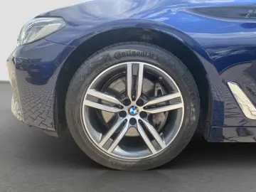 BMW 540d xDrive SoftClose