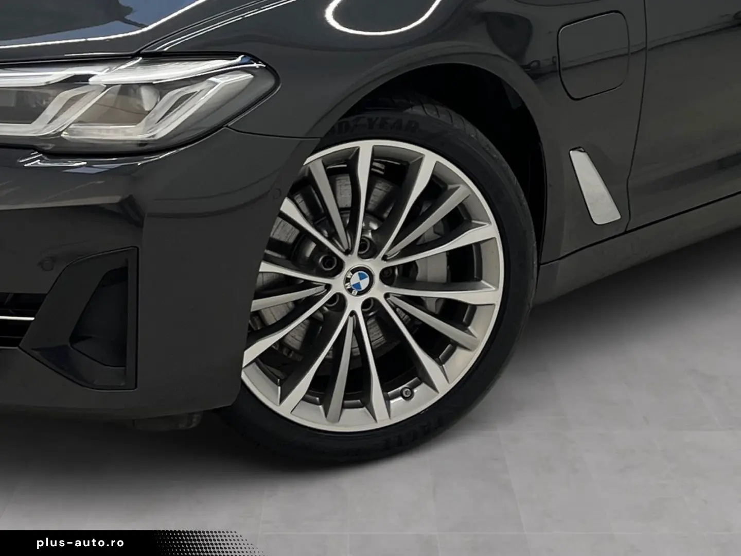 BMW 530e xDrive Driv Assist Prof
