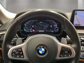 BMW 530e xDrive Driv Assist Prof