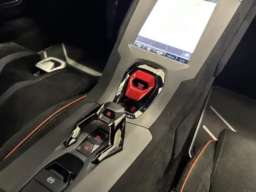 LAMBORGHINI STO Carbon Lifting 20  Sportsitze