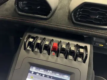 LAMBORGHINI STO Carbon Lifting 20  Sportsitze