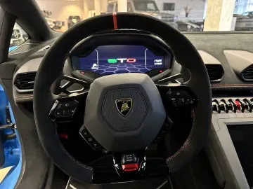 LAMBORGHINI STO Carbon Lifting 20  Sportsitze