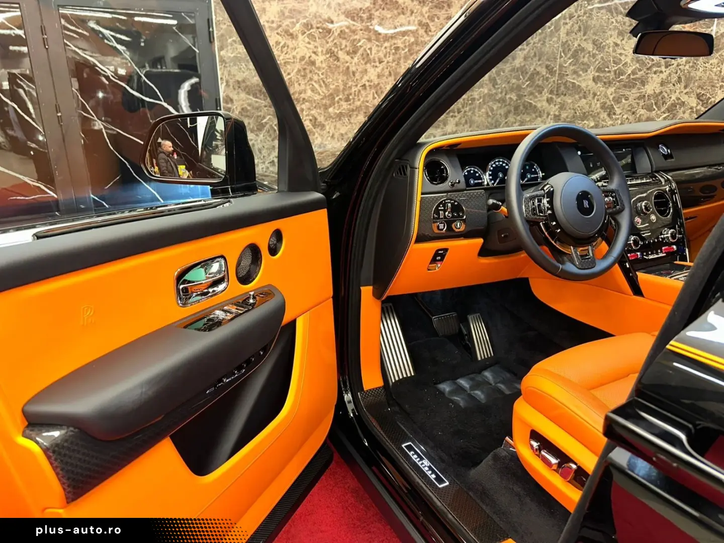 ROLLS ROYCE CULLINAN BLACK BADGE MANSORY