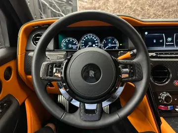 ROLLS ROYCE CULLINAN BLACK BADGE MANSORY