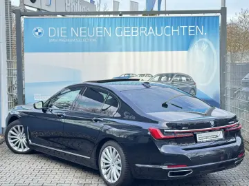 BMW 730d xDrive DA-Pro