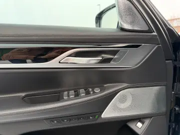 BMW 740d xDrive M Sport