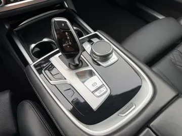 BMW 740d xDrive M Sport