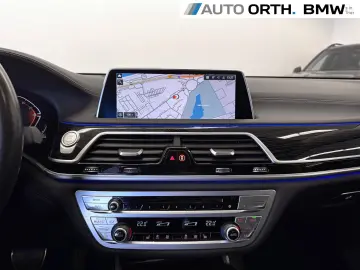 BMW 730d xDrive M-SPORT