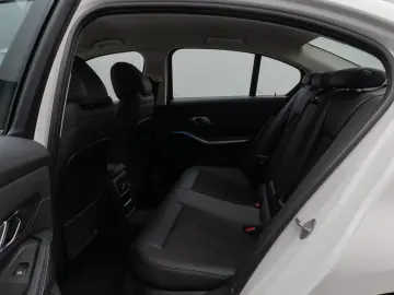 BMW 320i xDrive