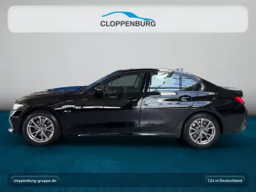 BMW 330e xDrive Limousine