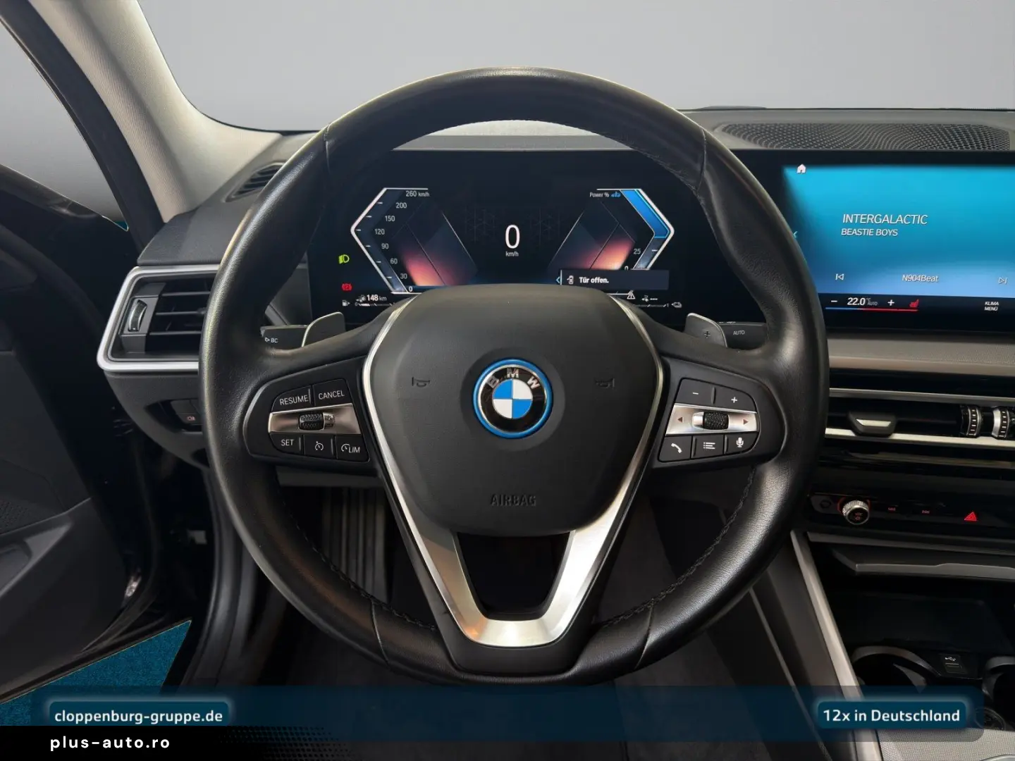 BMW 330e xDrive Limousine