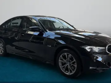 BMW 330e xDrive Limousine