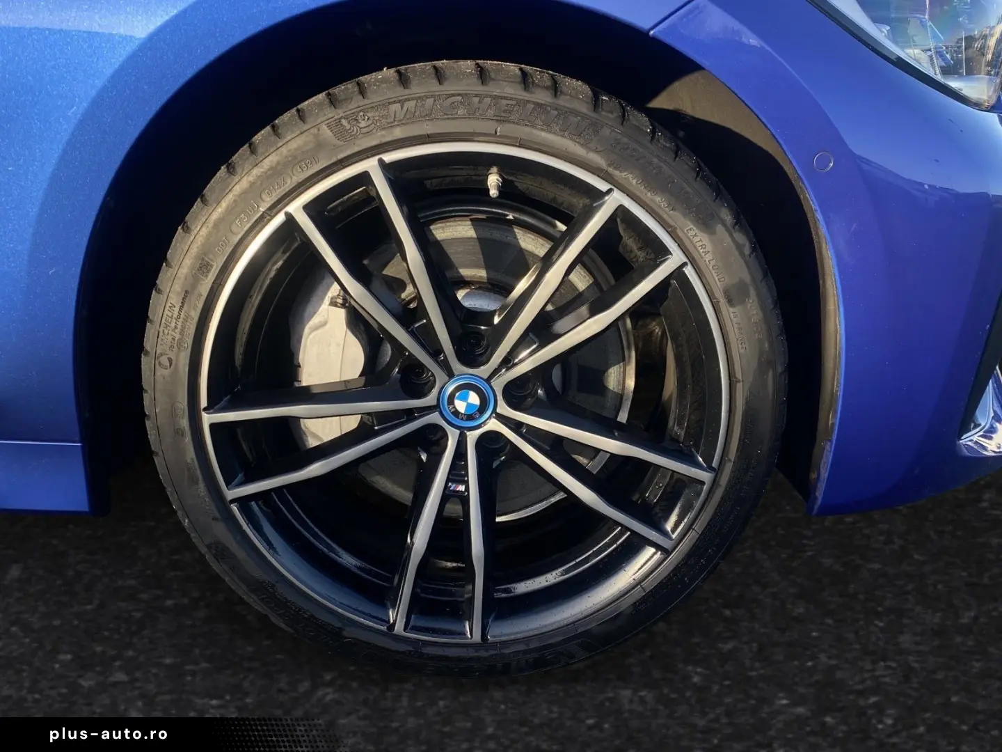 BMW 330e xDrive M Sport