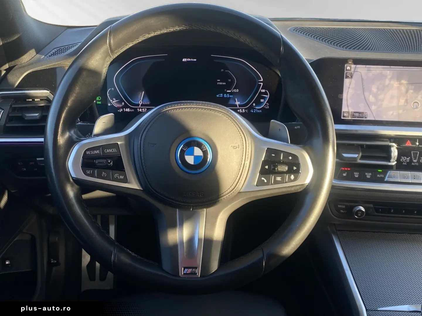 BMW 330e xDrive M Sport