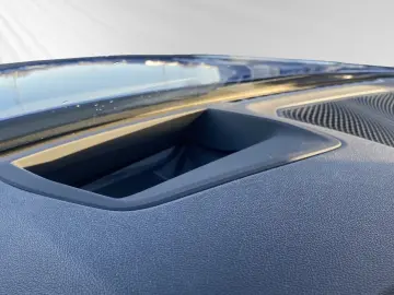 BMW 330e xDrive M Sport