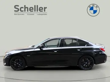 BMW 330e xDrive Limousine M Sport