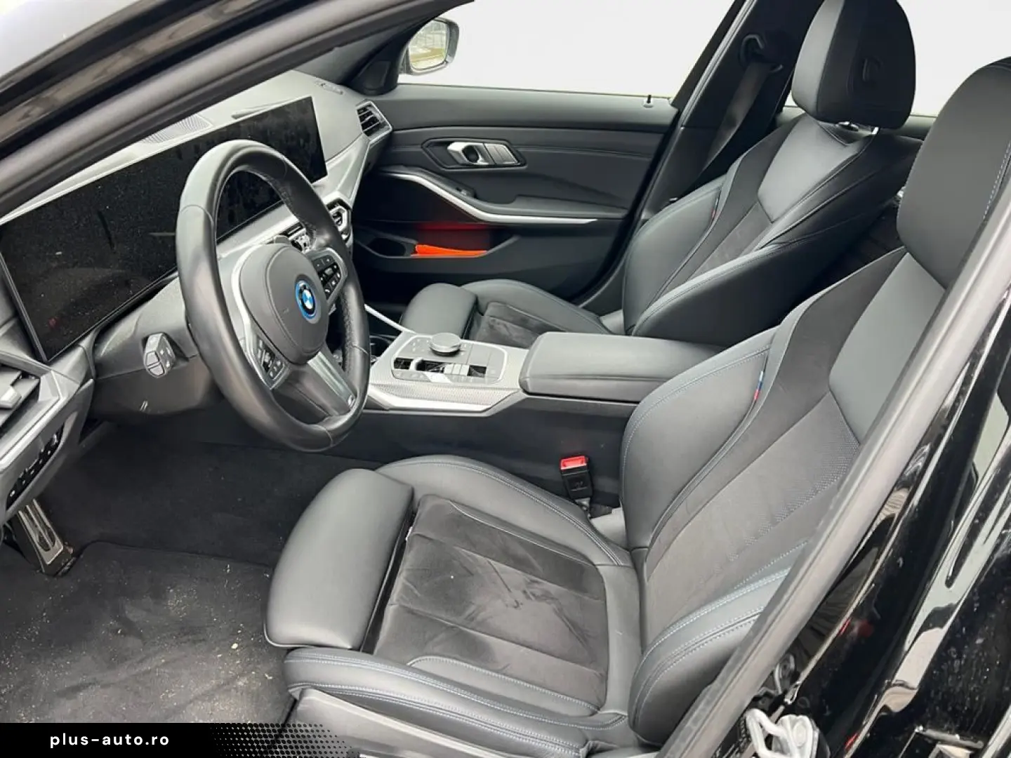 BMW 330e xDrive M Sport