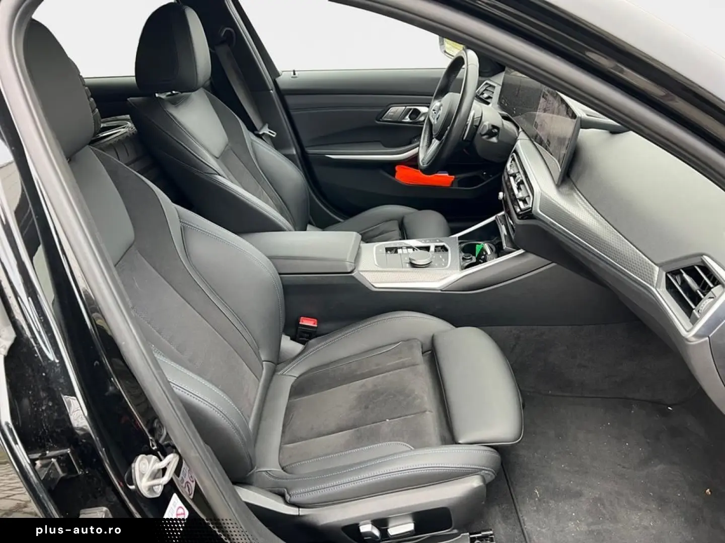 BMW 330e xDrive M Sport