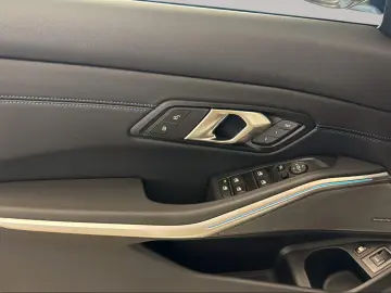 BMW 330e xDrive Limousine M Sport