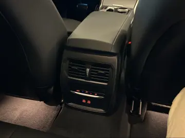 BMW 330e xDrive Limousine M Sport