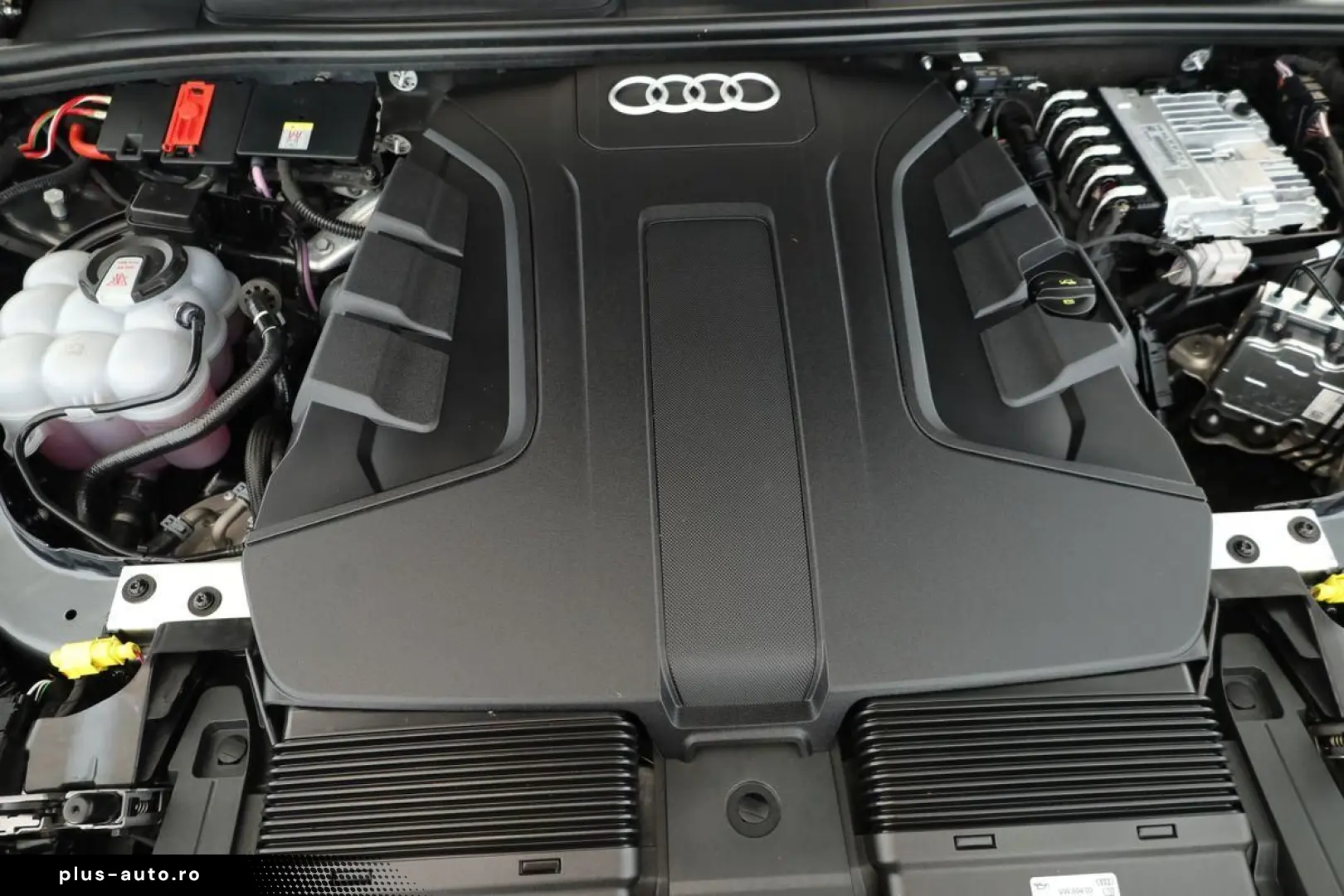 AUDI Q7 50 TDI FL S line Sport 7S Matrix Pano B&O AHK
