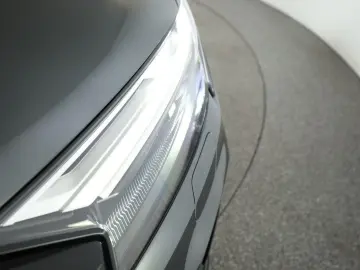 AUDI Q7 50 TDI FL S line Sport 7S Matrix Pano B&O AHK