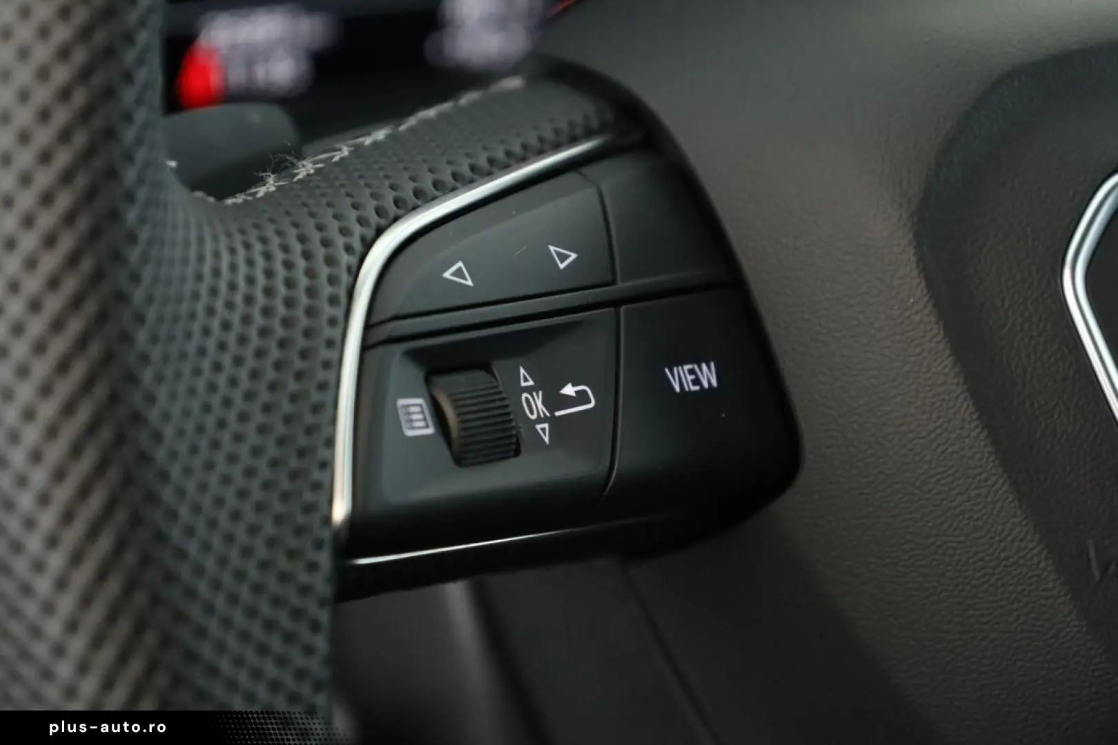 AUDI Q7 50 TDI FL S line Sport 7S Matrix Pano B&O AHK