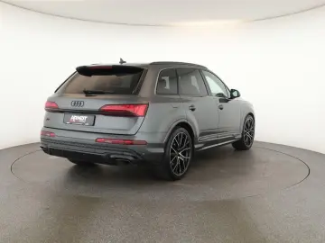 AUDI Q7 50 TDI FL S line Sport 7S Matrix Pano B&O AHK
