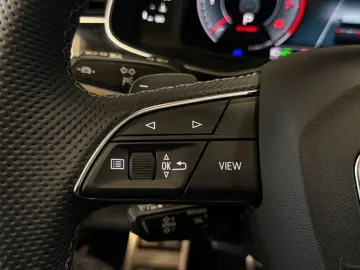 AUDI Q7 55TFSI QUATTRO 3xS-LINE ALLRADLENKUNG HUD AHK