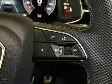 AUDI Q7 55TFSI QUATTRO 3xS-LINE ALLRADLENKUNG HUD AHK