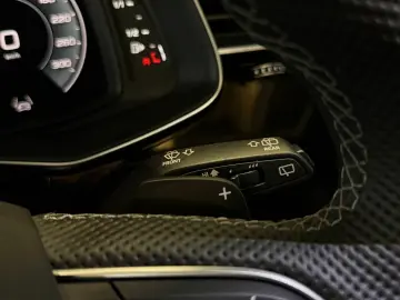 AUDI Q7 55TFSI QUATTRO 3xS-LINE ALLRADLENKUNG HUD AHK