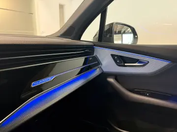 AUDI Q7 55TFSI QUATTRO 3xS-LINE ALLRADLENKUNG HUD AHK