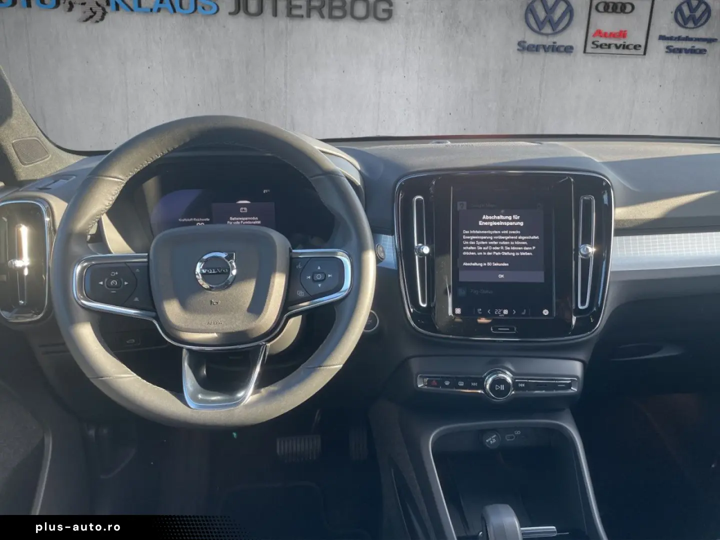 VOLVO XC 40 B4 AWD Plus Dark