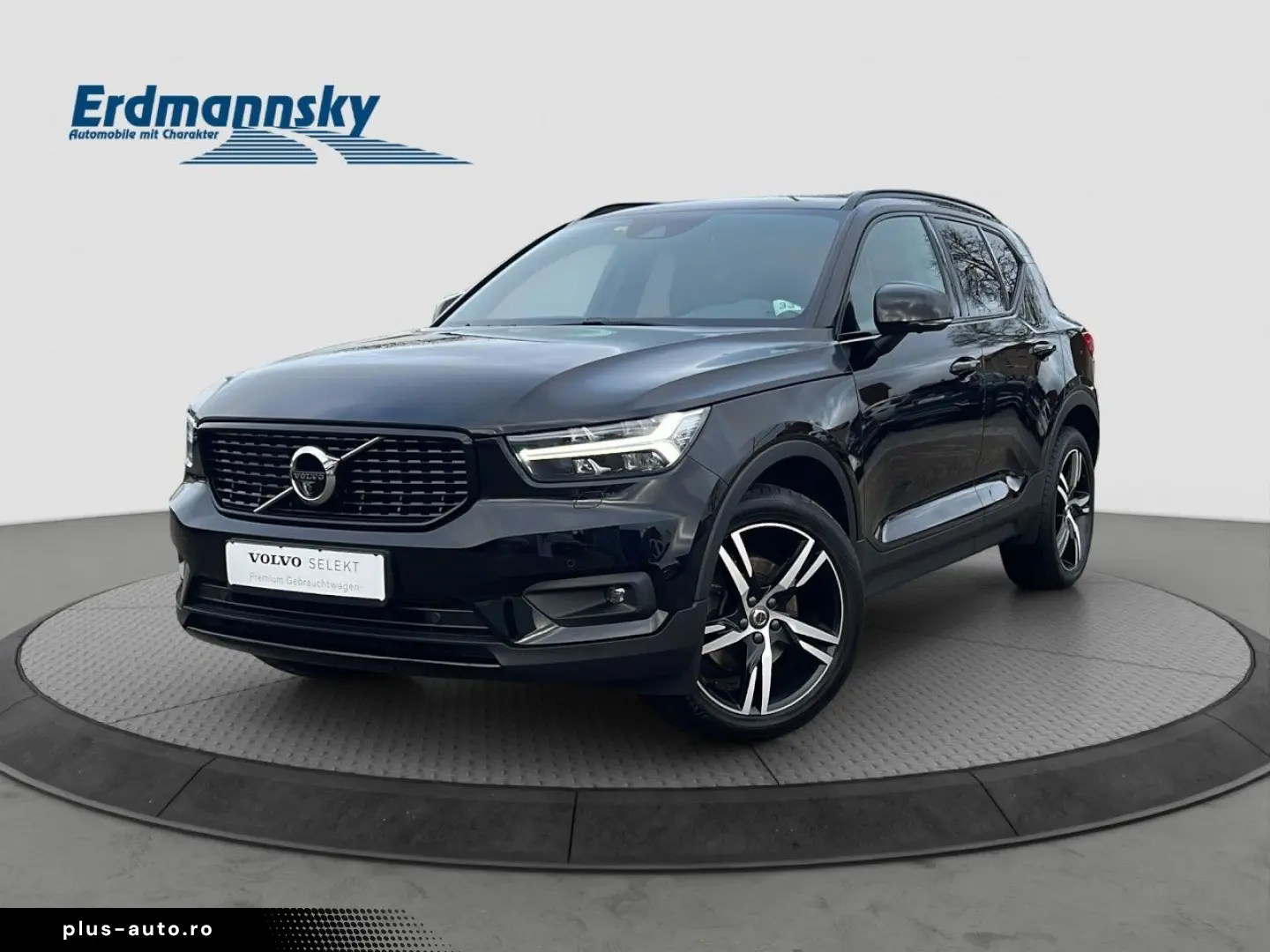 VOLVO XC40 B5 R-Design